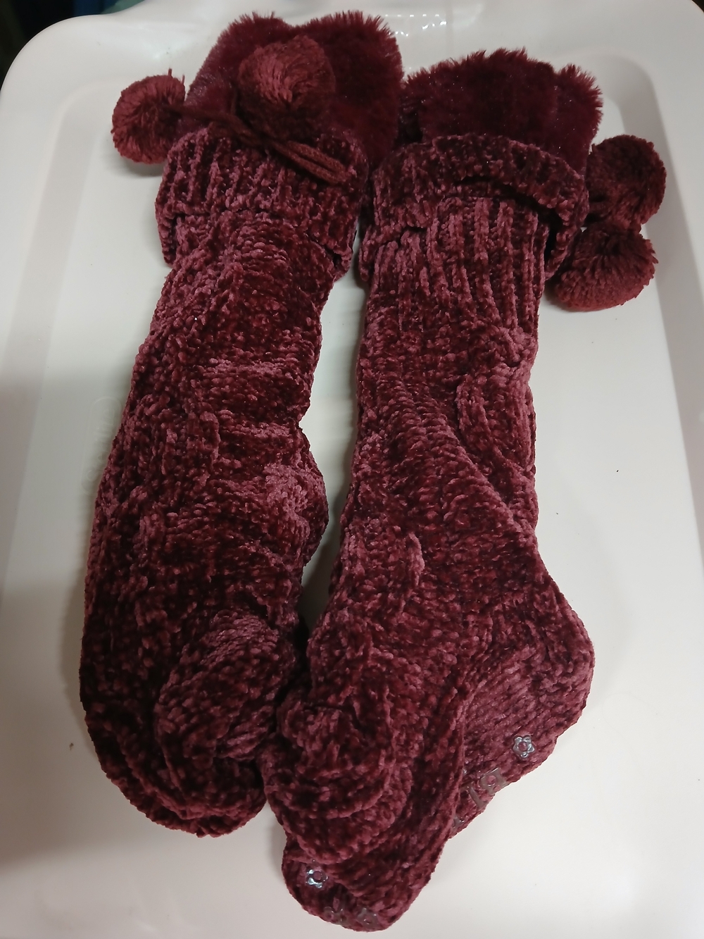 Plush Chenille Pom-Pom Slipper Socks in Deep Burgundy